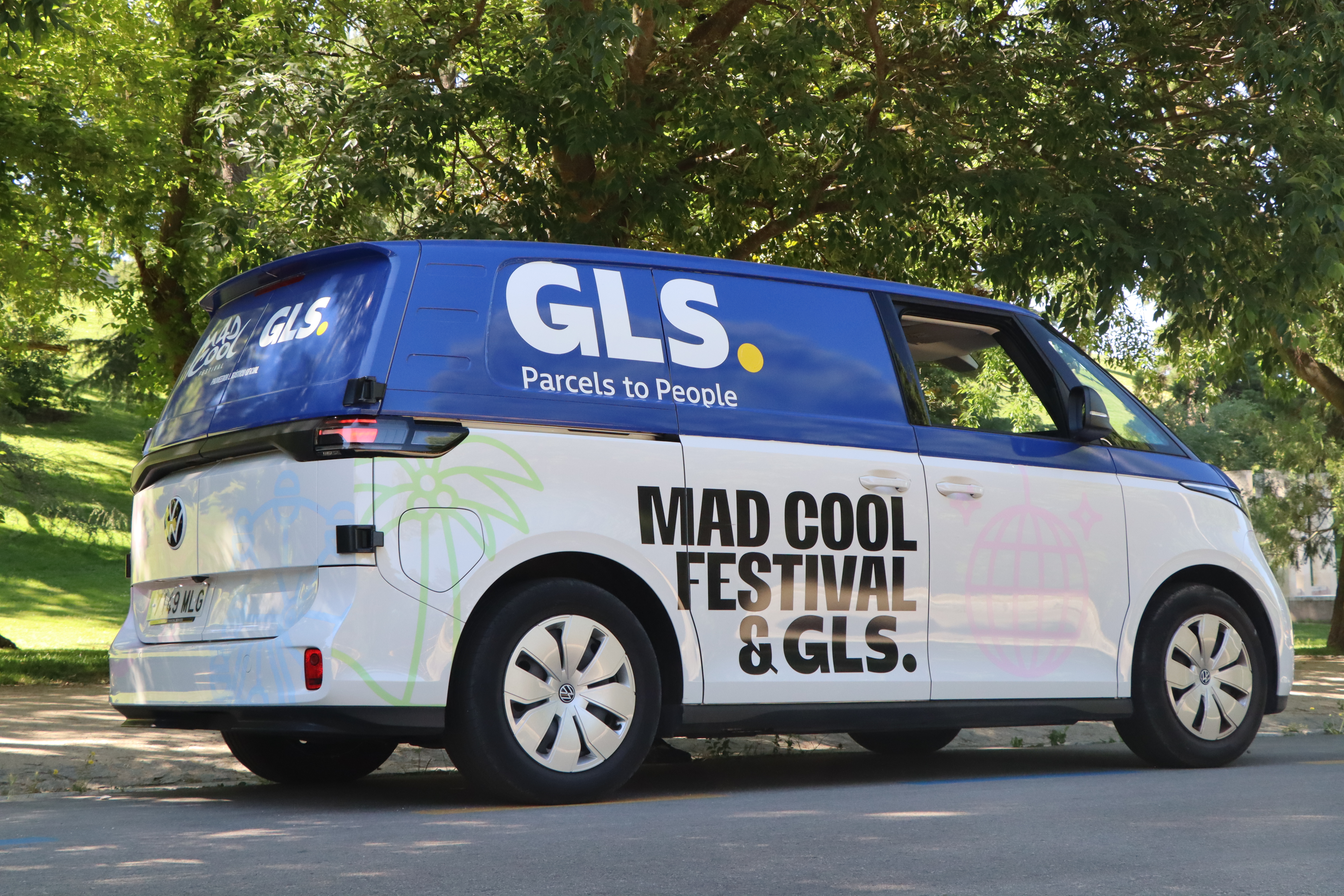 How Can a Logistics Operator Support the Development of a Music Festival?